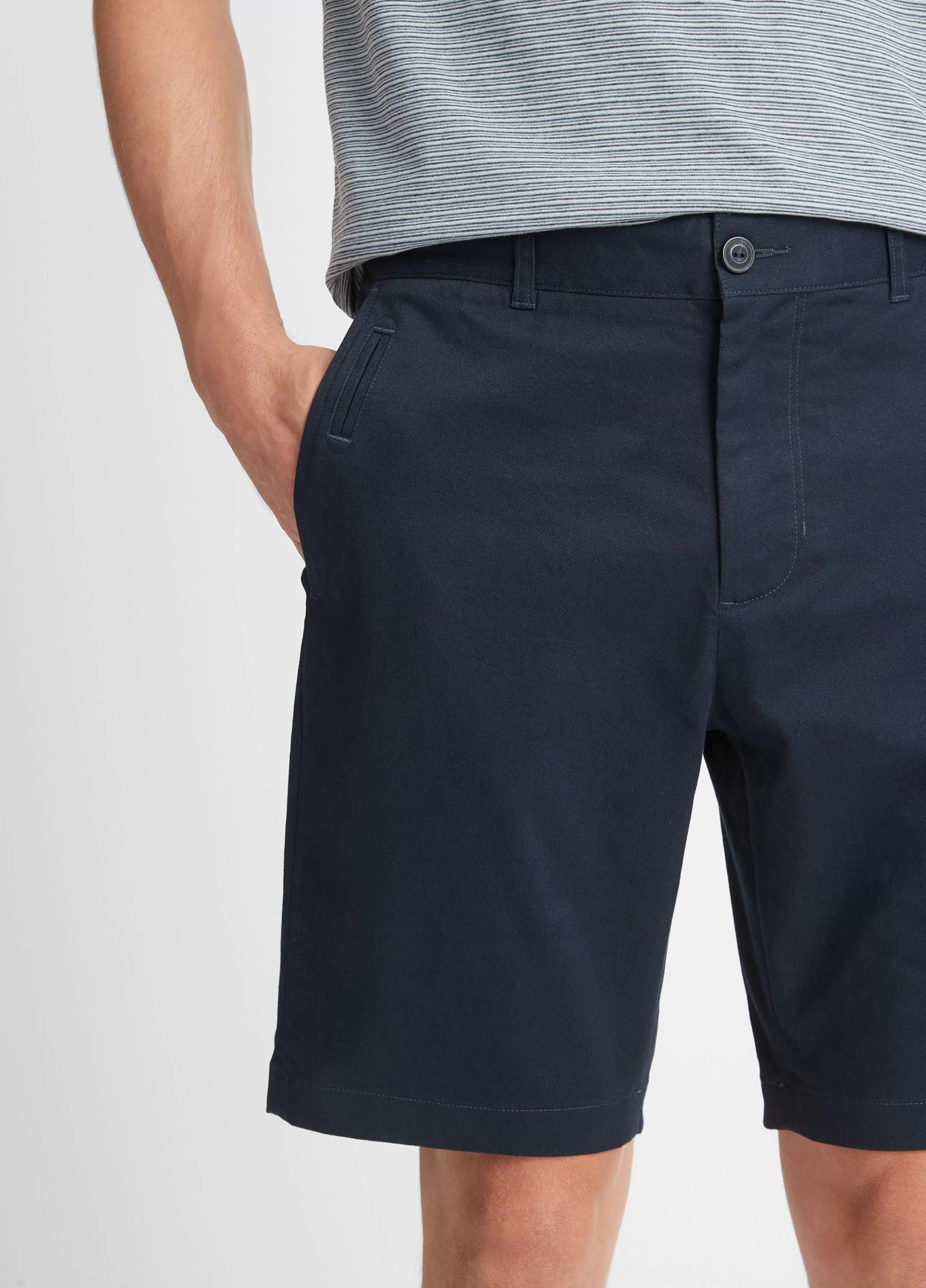 Vince Brushed Cotton Twill Griffith Chino Short