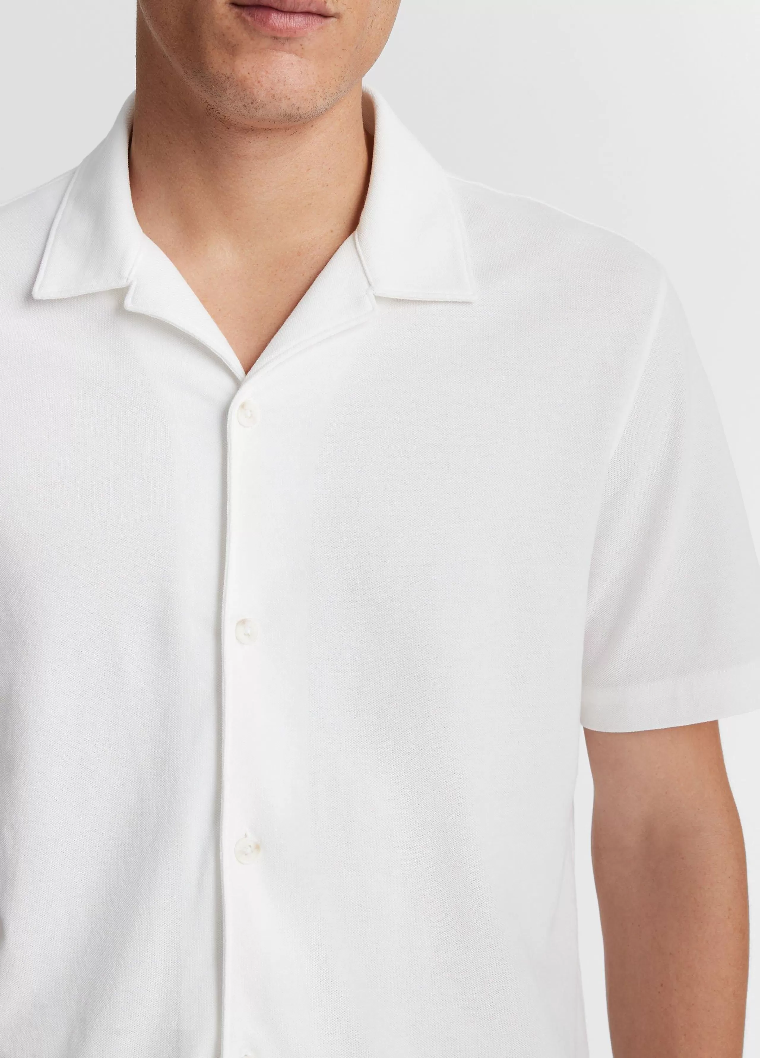 Vince Cotton Piqué Cabana Short-Sleeve Button-Front Shirt