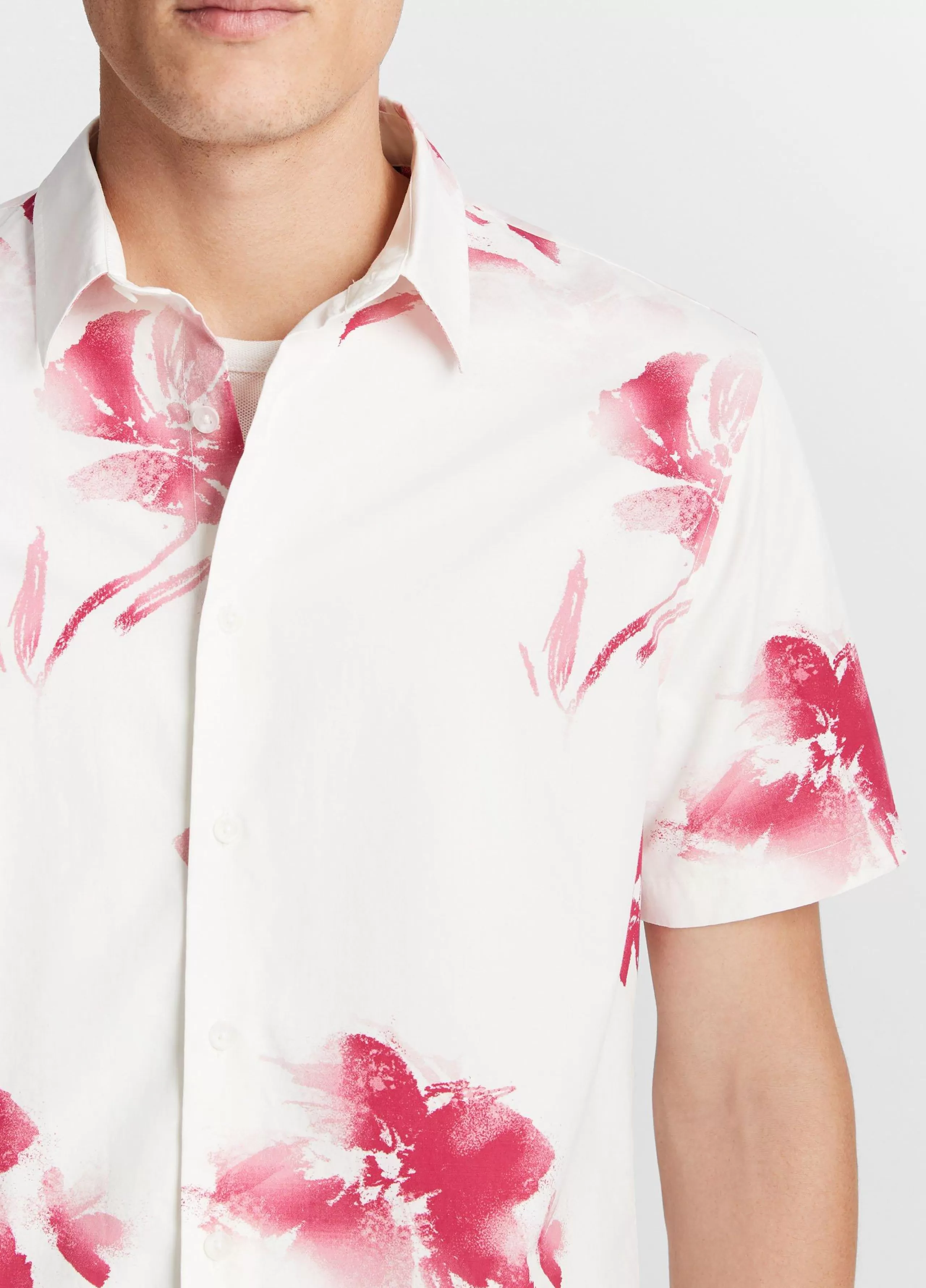 Vince Faded Floral Short-Sleeve Shirt