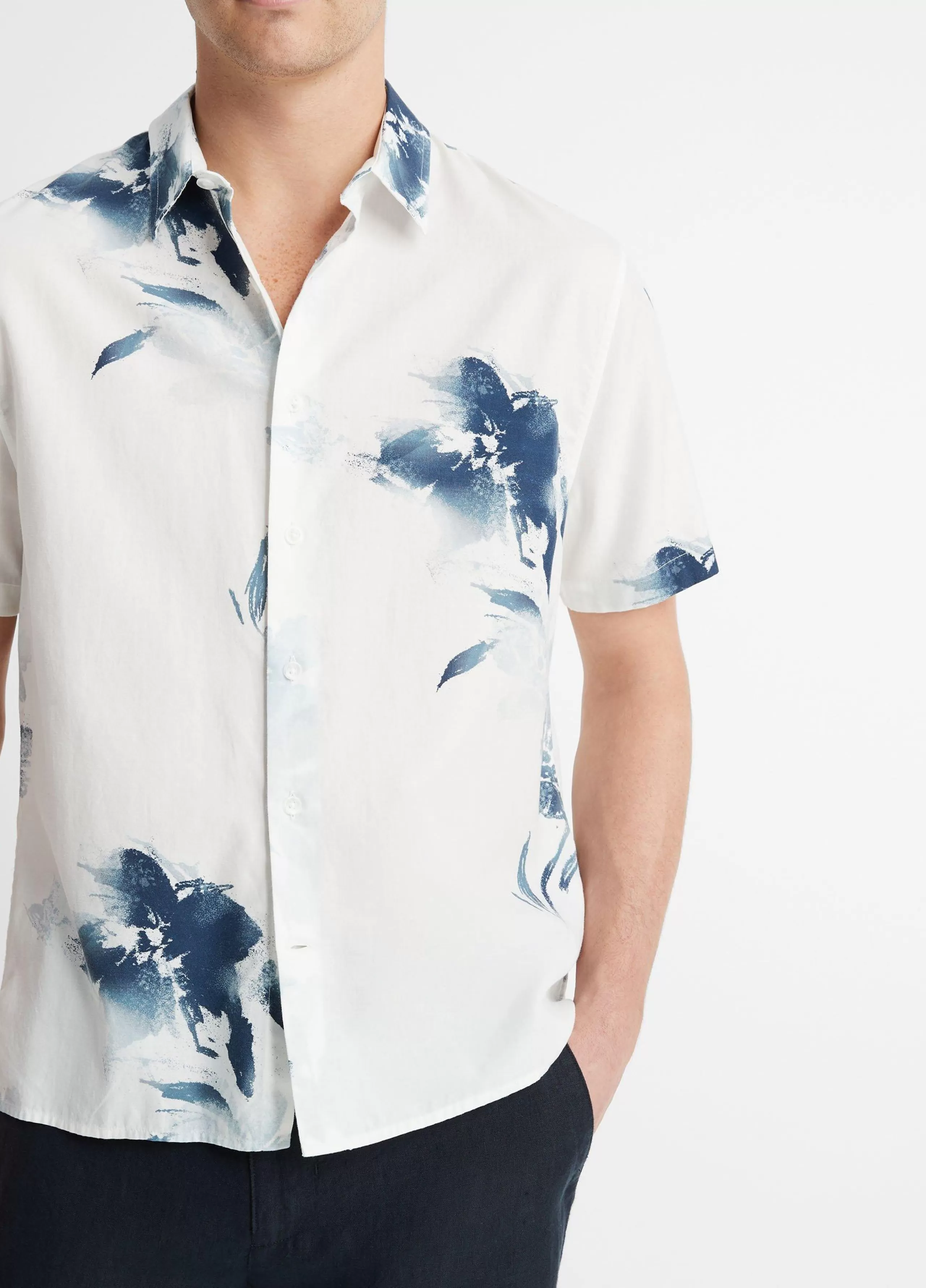 Vince Faded Floral Short-Sleeve Shirt