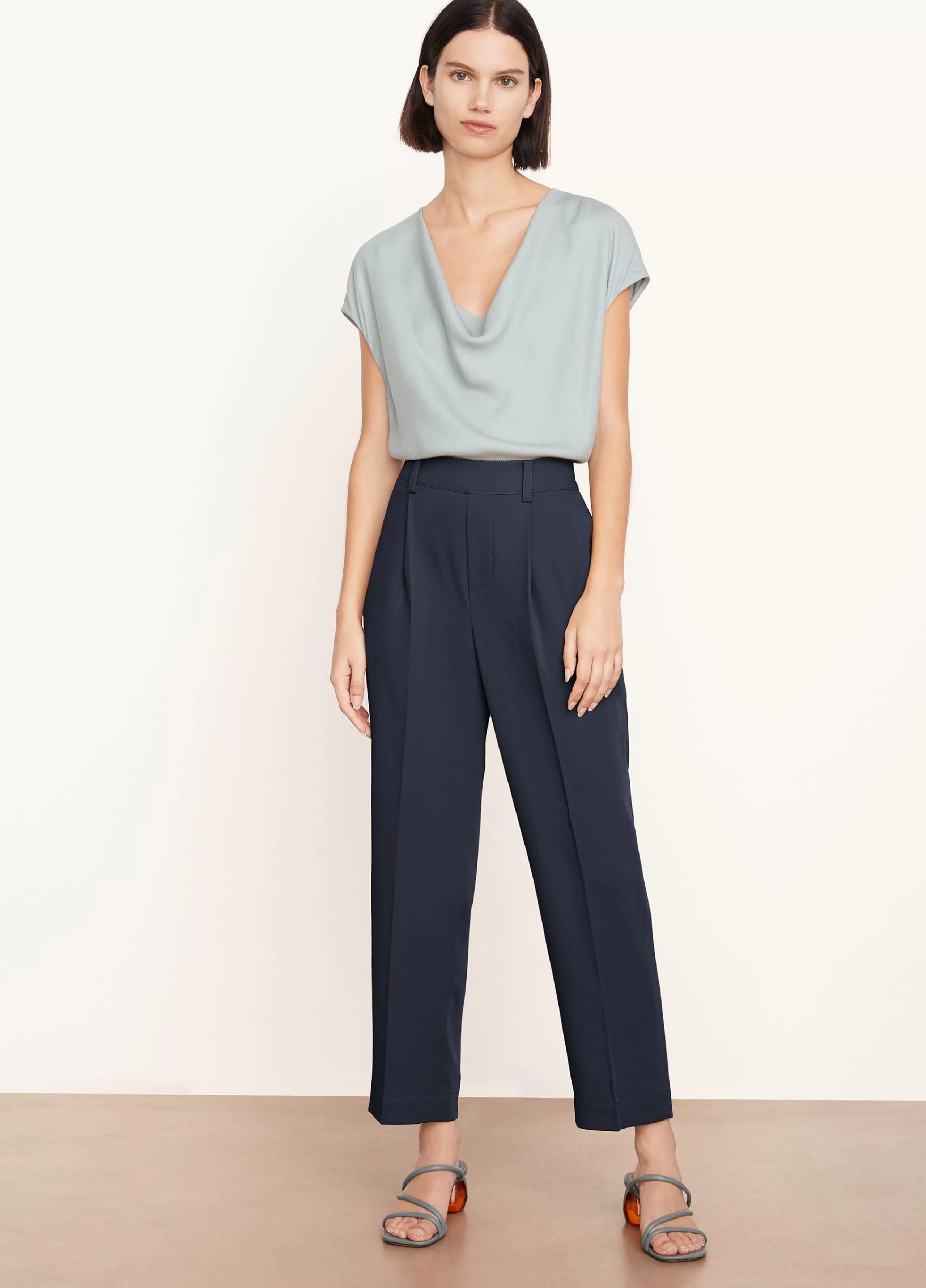 Women Vince Mid-Rise Tapered Pull-On Pant