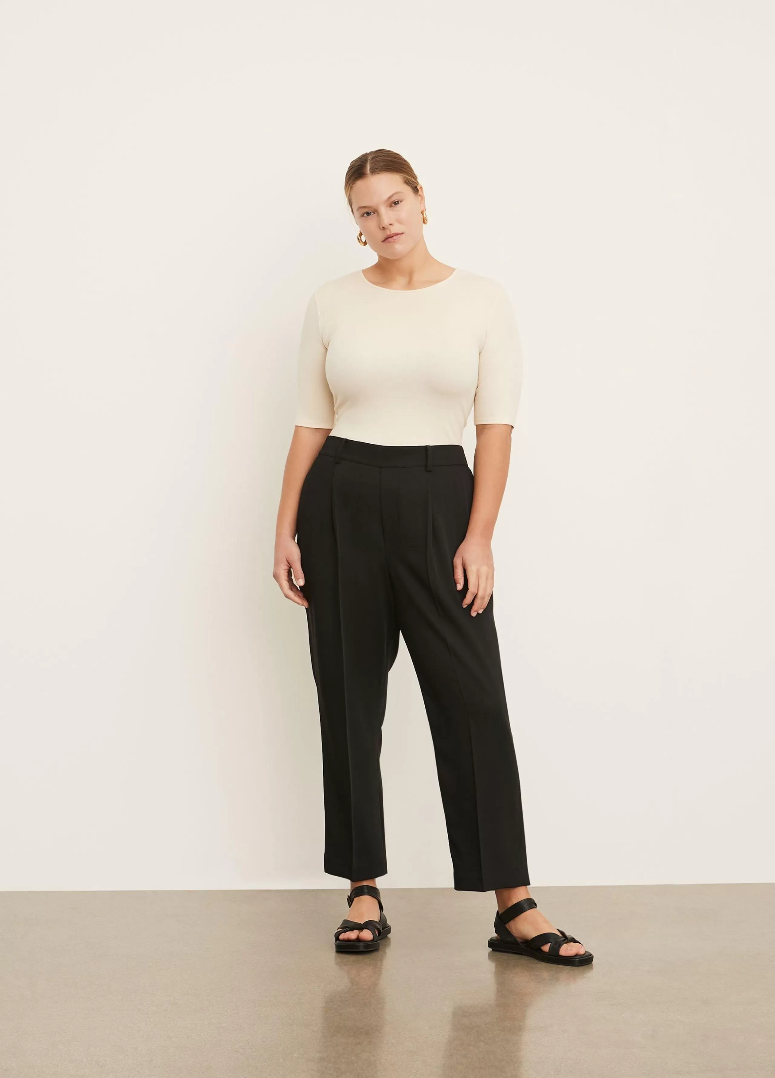 Women Vince Tapered Pull-On Pant